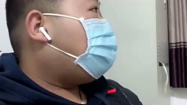 女子爆料被教练骚扰视频,健身房教练涉嫌骚扰，视频曝光引发热议  第3张